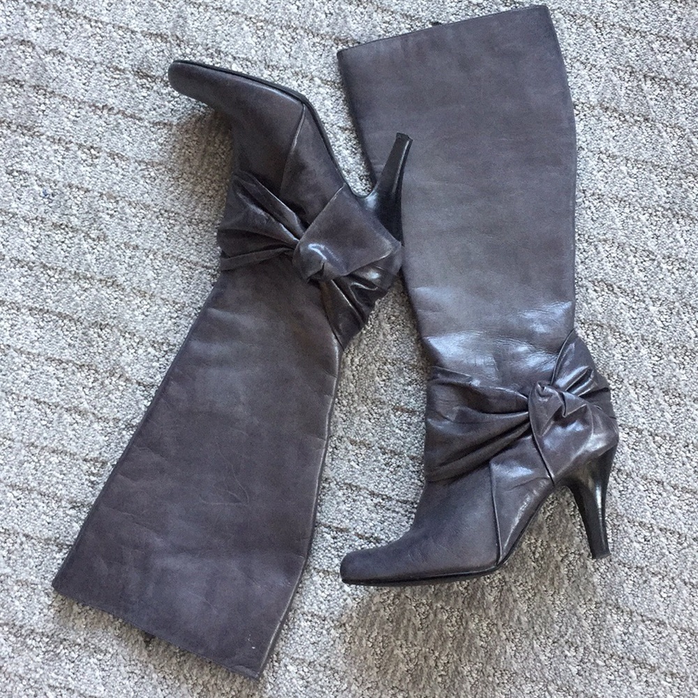 BP. Boots.
